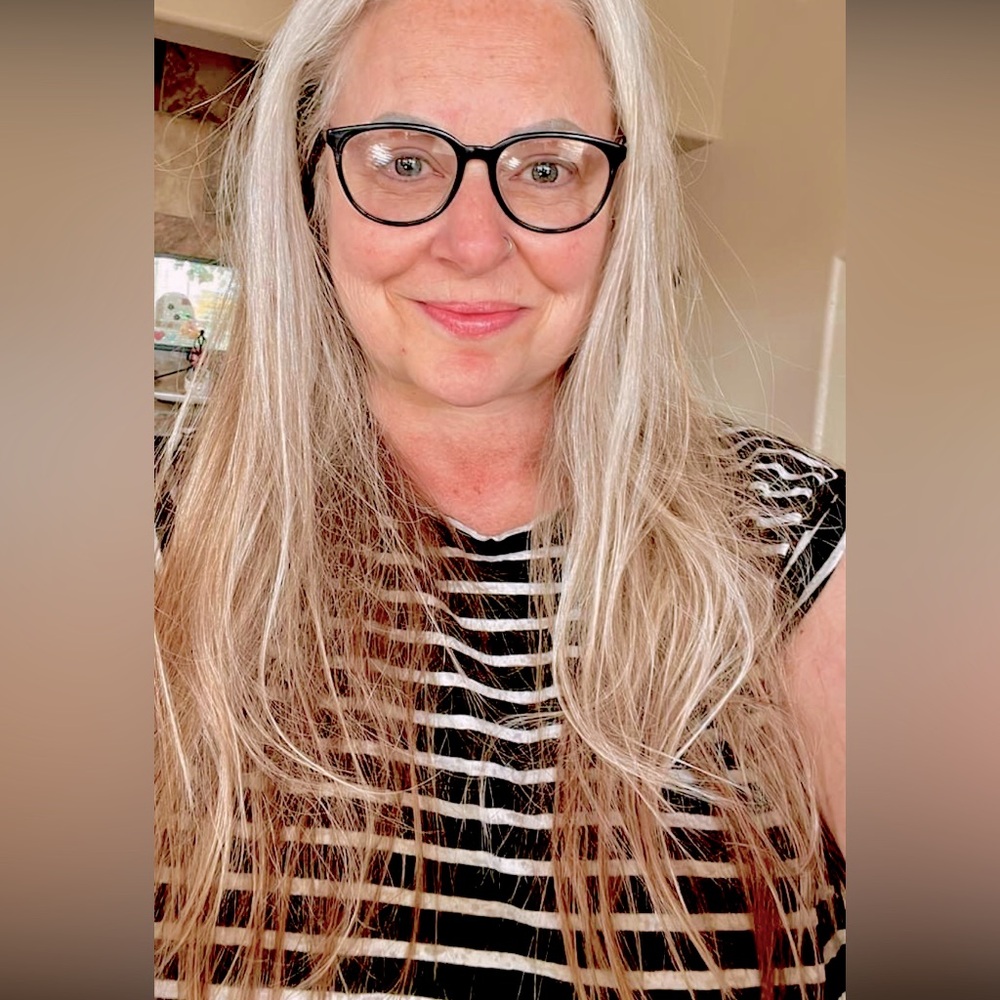 Meet your Posher, Catherine